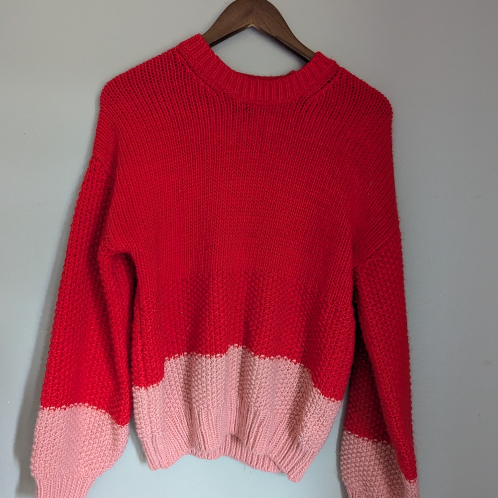 Gap Medium Red Crew Neck Sweater with Soft Knit Fabric